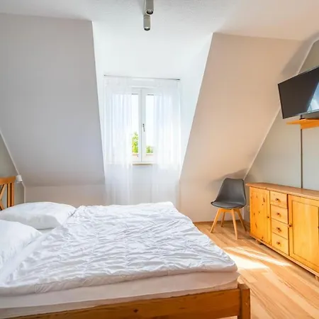 Haus Breeger Anker - Strandnahes Haus In Feriehus *