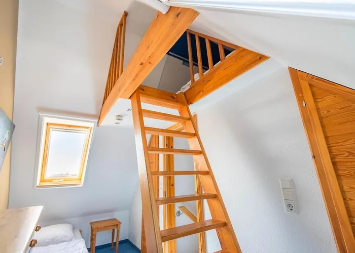 Haus Breeger Anker - Strandnahes Haus In